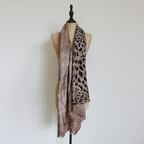 Androsa Scarf in Taupe